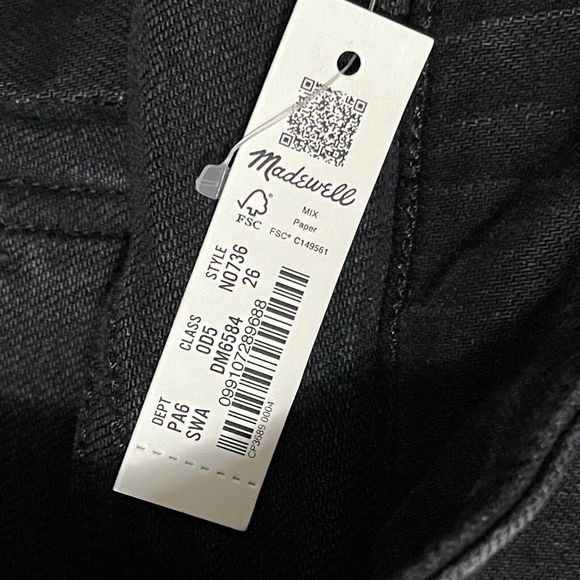 MADEWELL Curvy Emmett Short Size 26 Black NWT Sailor Patch Pockets Casual Basic - Picture 2 of 12